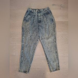 Vintage Chic High Rise Acid Wash Jeans